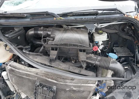 2019 Mercedes-Benz Sprinter 2500 High Roof V6 z USA, uszkodzony, nr VIN WD4PF1CD3KP124653